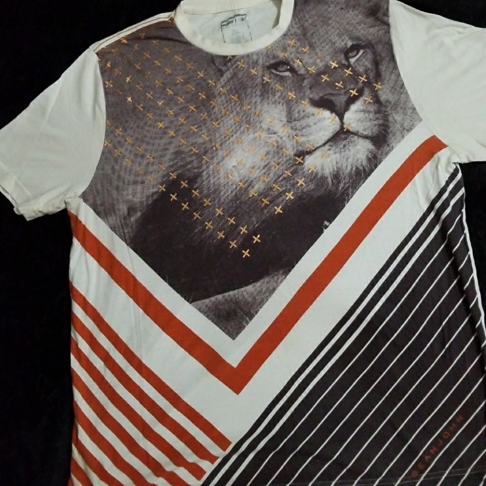 🕷 Sean John XL shirt